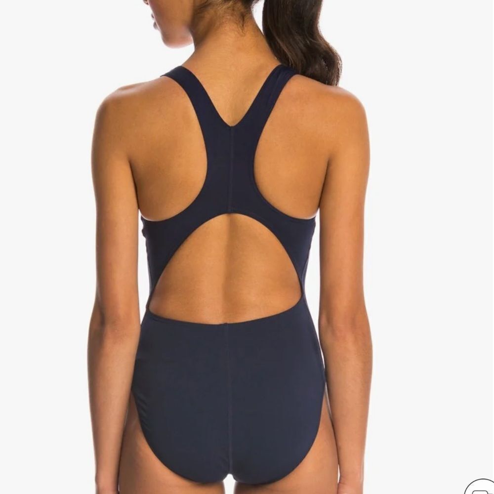 TYR Durafast Solid Maxfit One Piece Swimsuit, Navy, Size 28, NWT - Picture 2 of 9